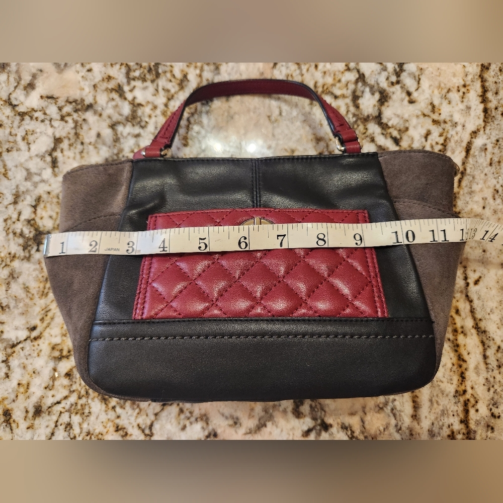 Coach Purse, F49865 Park Quilted Color Block Carrie Mini Tote Bag EUC Burgundy - Picture 9 of 15